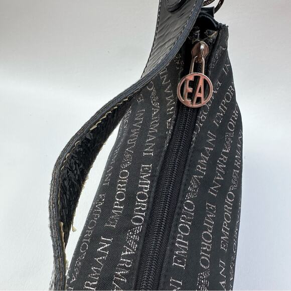 ARMANI EMPORIO shoulder bag in black with silver lettering - Picture 7 of 10